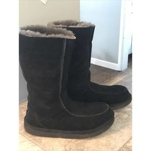 Ugg Black Downtown Black Suede Gray Shearling Lined Winter Boots Womens Size 5